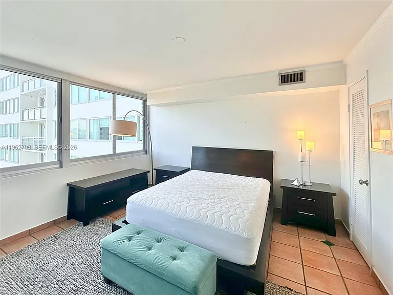 7135 Collins Ave #811 — Photo 15