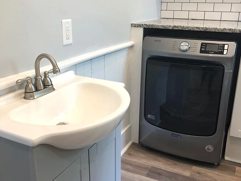 214 Green St #1 — Photo 38
