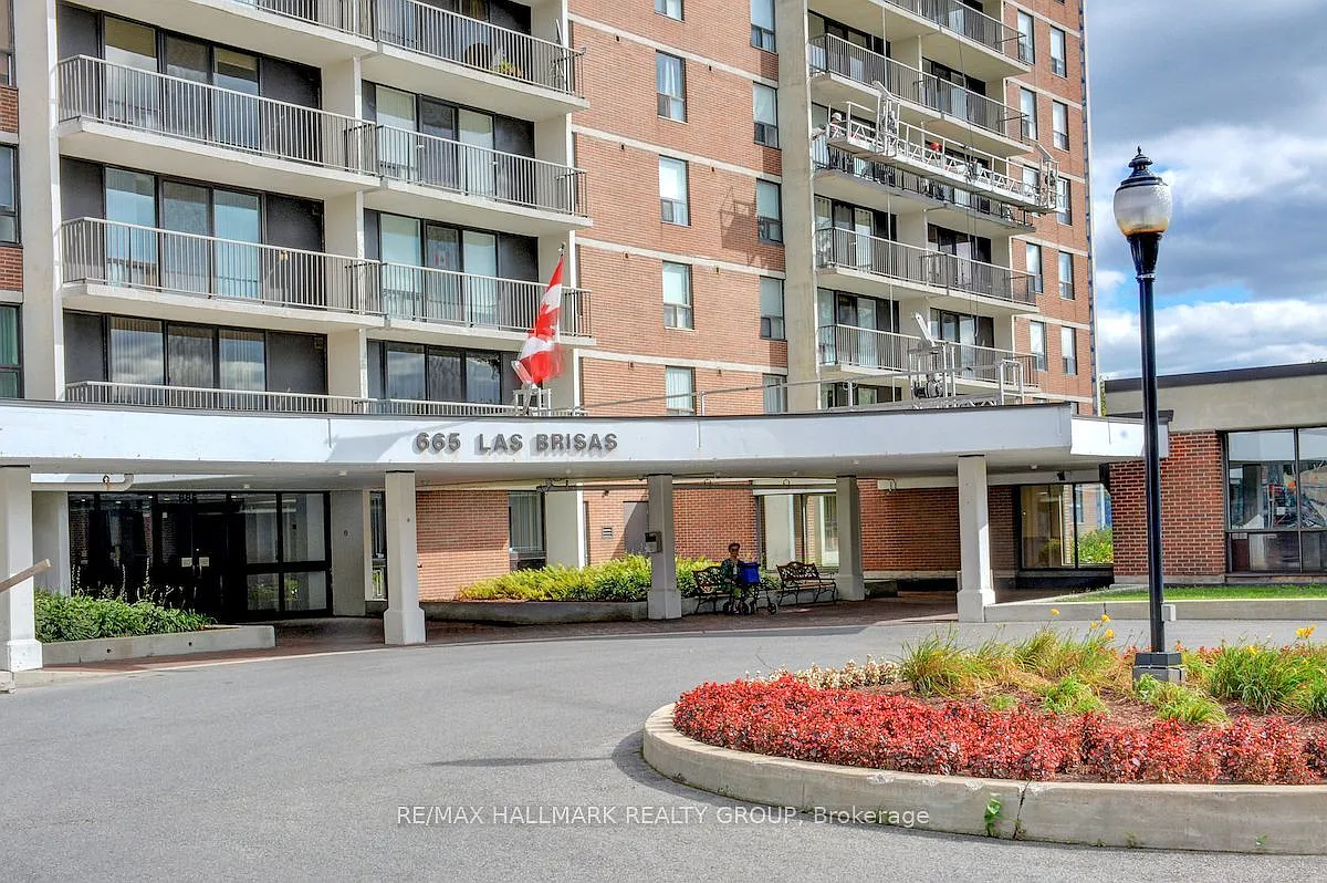 2 bed, $2,200 — Photo 3