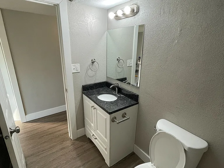 2115 N 250 W #2 — Photo 7