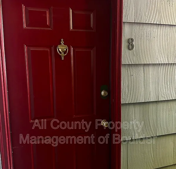 4670 White Rock Cir #8 — Photo 3