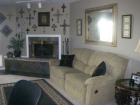 2nd image of 2406 N Sunset Ave