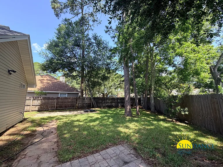 1897 Turnberry Ct — Photo 29