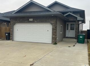 439 Henick Cres, Saskatoon, SK S7R0J4