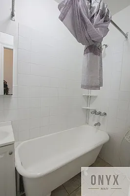 Rented by Onyx | media 28