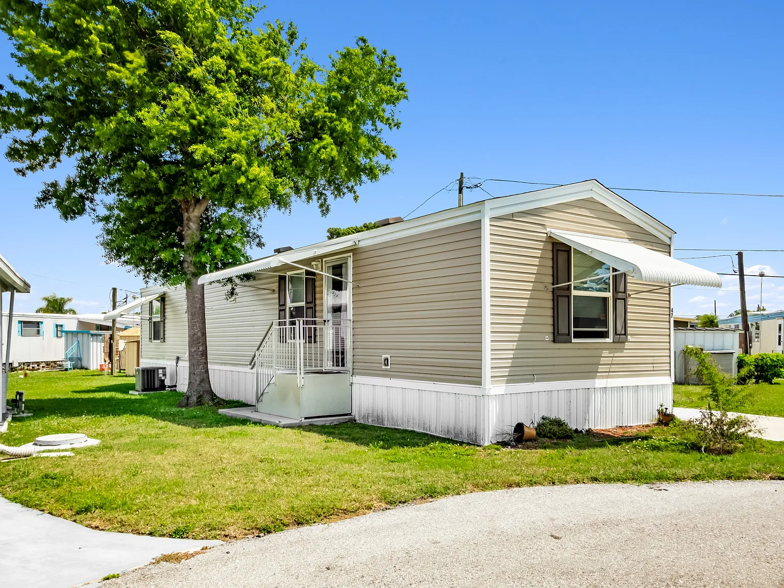 Handyman Special Only $3000 Obo! - Lot 46 | The Park On 46th | St. Petersburg, Fl — Photo 4