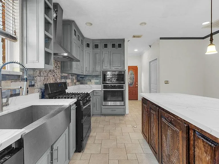 16017 Congo Ln NW — Photo 7