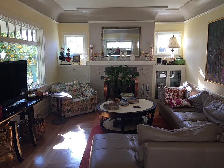 1171 Yosemite Ave — Photo 6