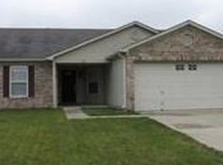 771 Streamside Dr, Greenfield, IN