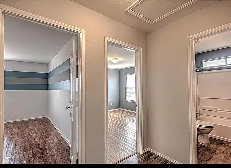 708 Constellation Dr — Photo 9