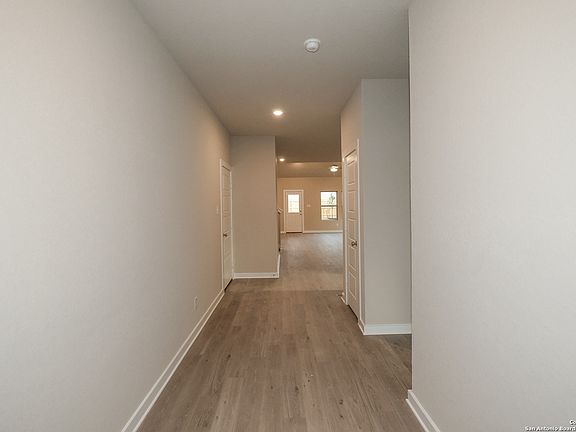 2nd image of 6807 Lime Rock Bluff