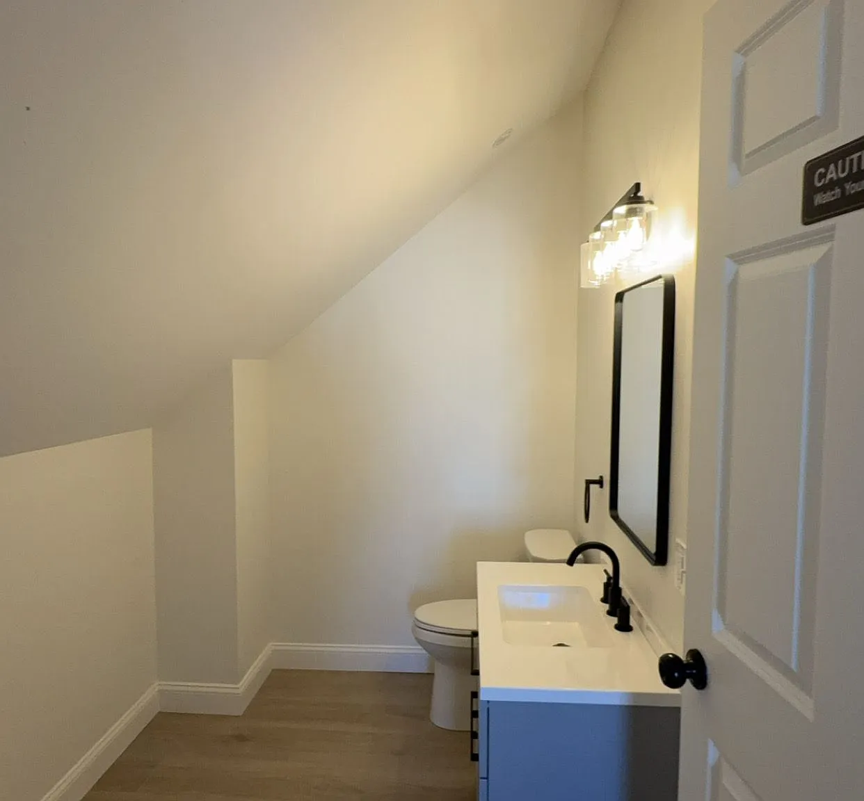 1 bed, 1.0 bath, $1,600 — Photo 4