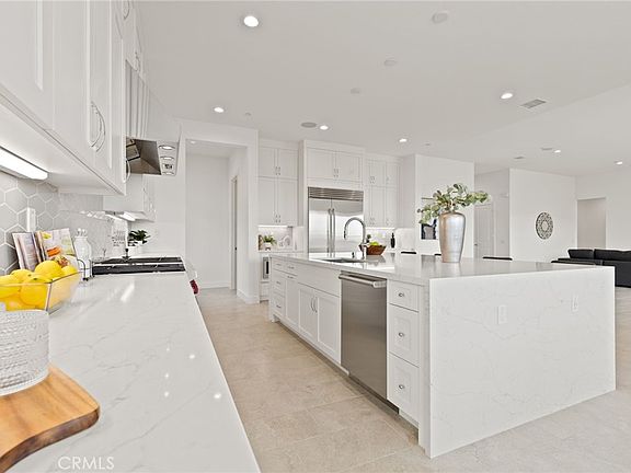 4th image of 30041 N Avenida Sierra Madre