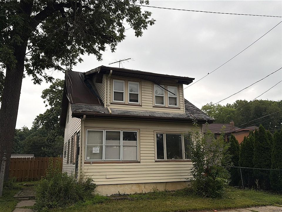 2nd image of 3999 Elmore Ave