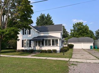 225 4th Ave, Tawas City, MI 48763