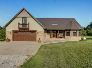 5116 S 165th Rd, Bolivar, MO 65613
