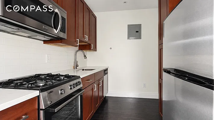 Kitchen, photo 1