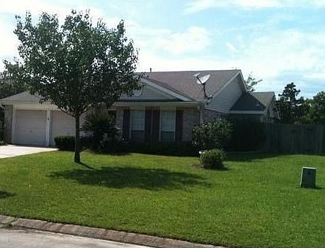 1st image of 137 Honeywood Dr