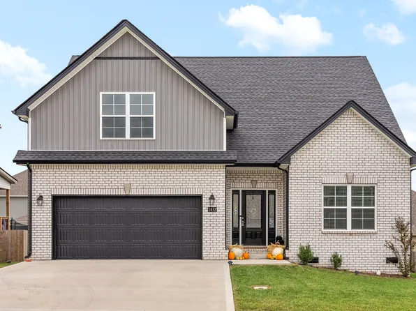 1432 Kingbird Dr, Clarksville, TN 37040