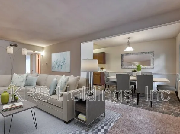 7746 Colonial Point Ln #28-A, Gloucester Pt, VA 23062