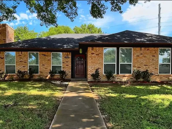 5505 Edgewater Cir, Rowlett, TX 75088
