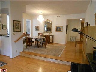 4th image of 1506 S Bentley Ave APT 306