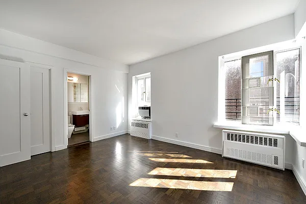 Rented by Charles H. Greenthal | media 10