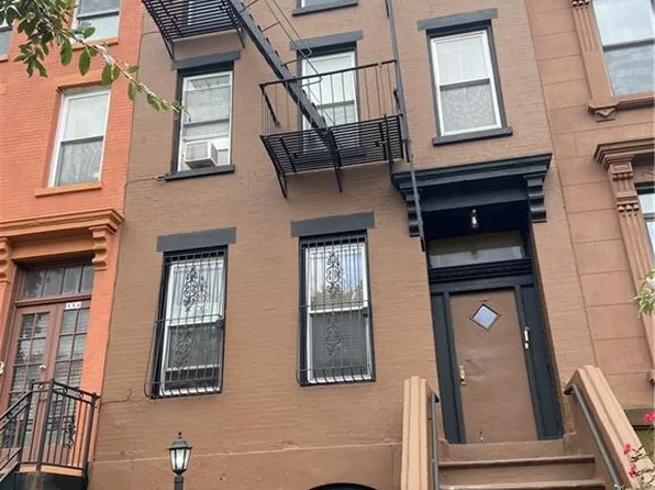 152 Putnam Ave APT 4, Brooklyn, NY 11216