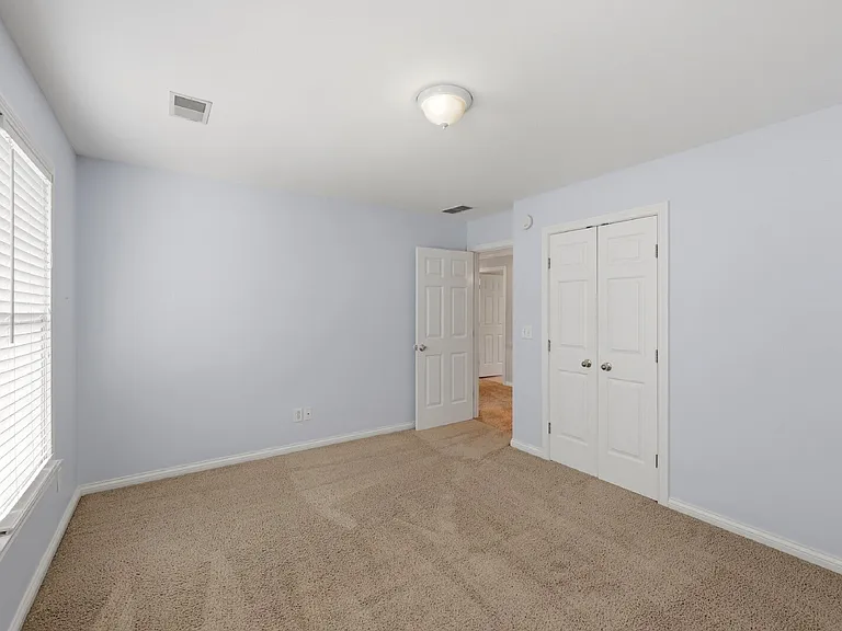 3237 Mantilla Dr — Photo 24