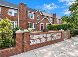 21933 Edgewood Avenue, Laurelton, NY 11413