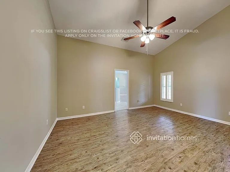 228 Churchill Dr — Photo 11