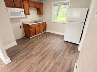 10128 Earl Dr, Saint Louis, MO 63136