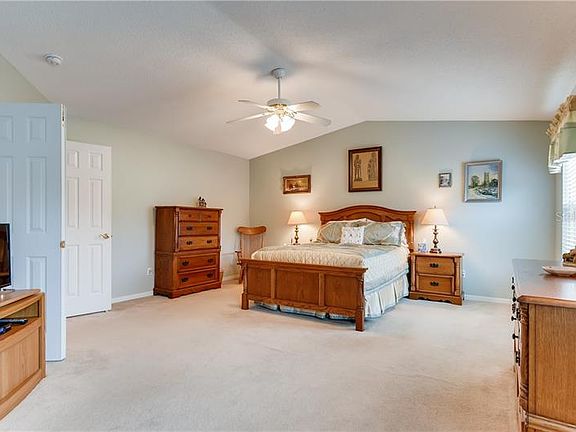 5th image of 7945 Chartreux Ln