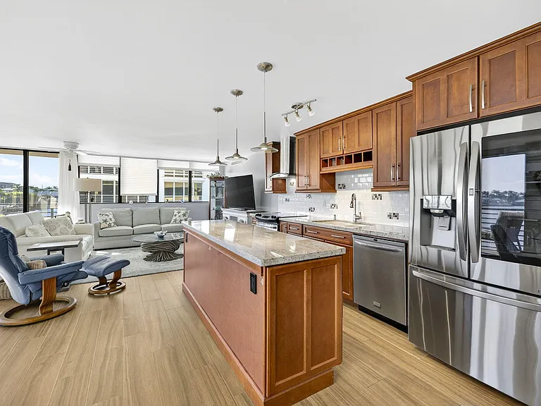 900 NE Spanish River Blvd #2W — Photo 8