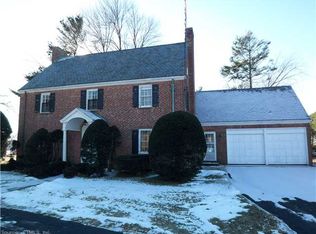 647 Ridge Rd, Wethersfield, CT 06109