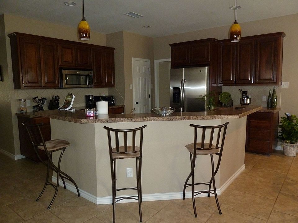 2nd image of 5705 Rio Grande Ave