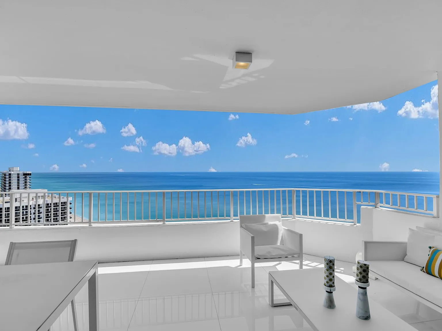 2 bed, 2.0 bath, 1614 sqft, $15,000 — Photo 3