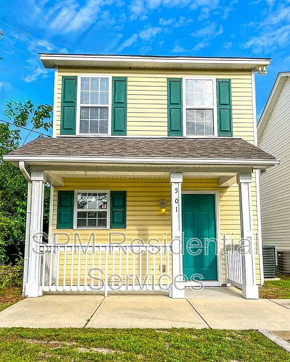 501 Shortfin Dr