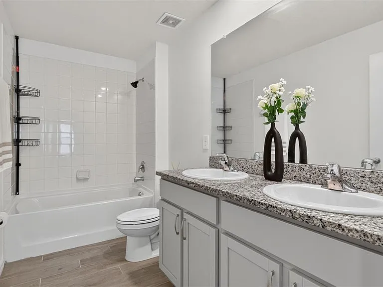 5122 SW 49th Ln — Photo 30