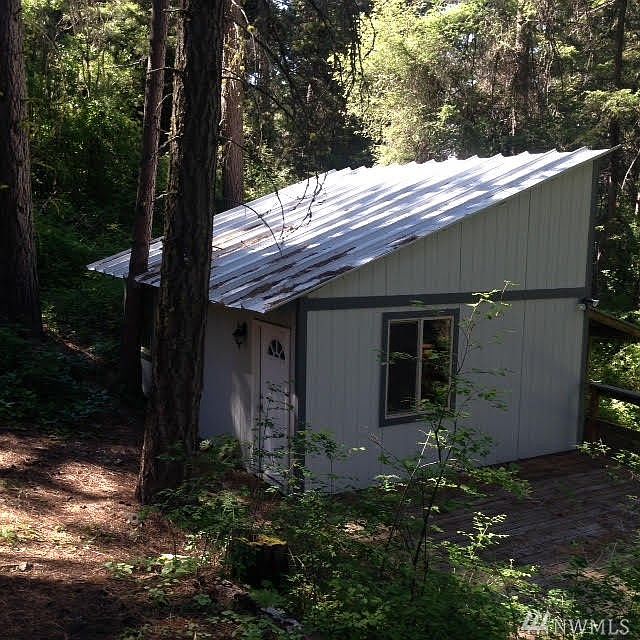 1st image of 891 Aspen Springs Rd