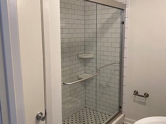 5th image of 2606 Ursulines Ave APT D