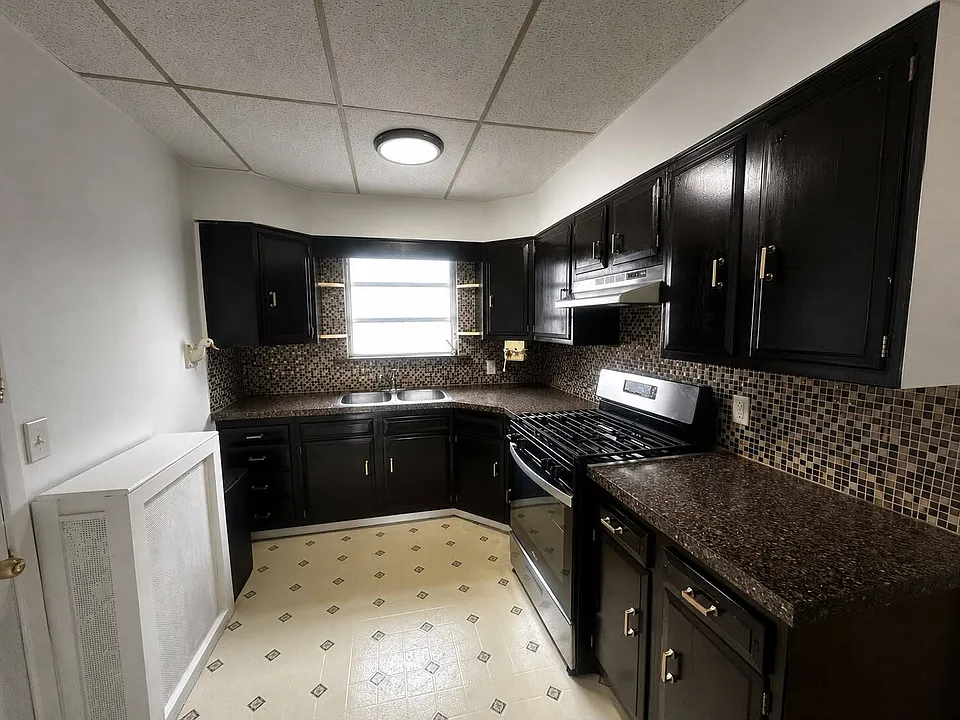 1155 Atwood Rd #1