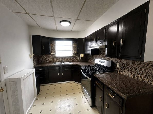 1155 Atwood Rd #1