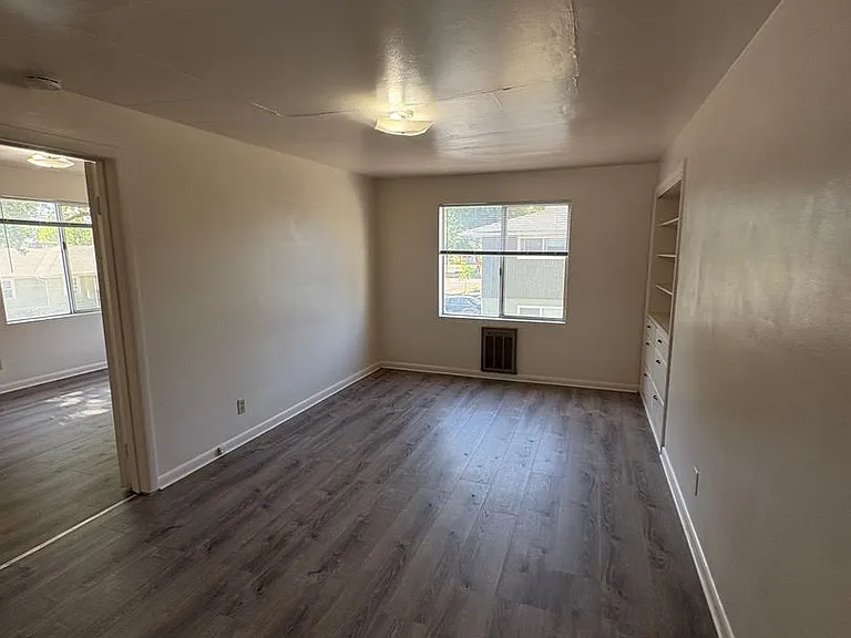 1840 Mill St #C — Photo 6