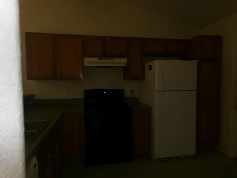1667 SW California Blvd — Photo 4