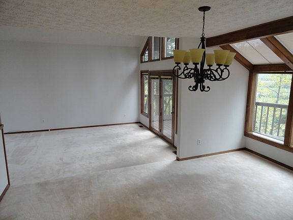 Dining Rm & Living Rm