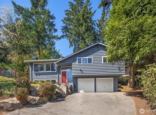 1136 N 146th Pl, Seattle, WA 98133