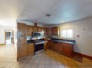 67 Gore St #1F, Cambridge, MA 02141