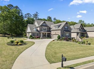 2426 Sunflower Dr, Hoschton, GA 30548