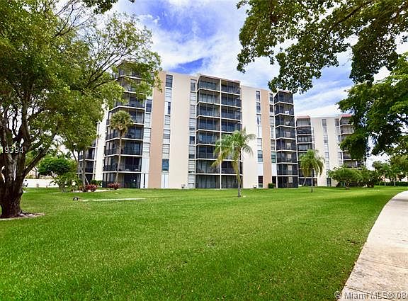 2nd image of 3101 N Country Club Dr APT 505